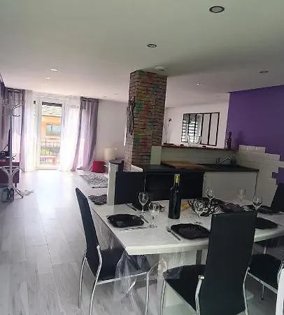 Hébergement de vacances Maison Piscine *